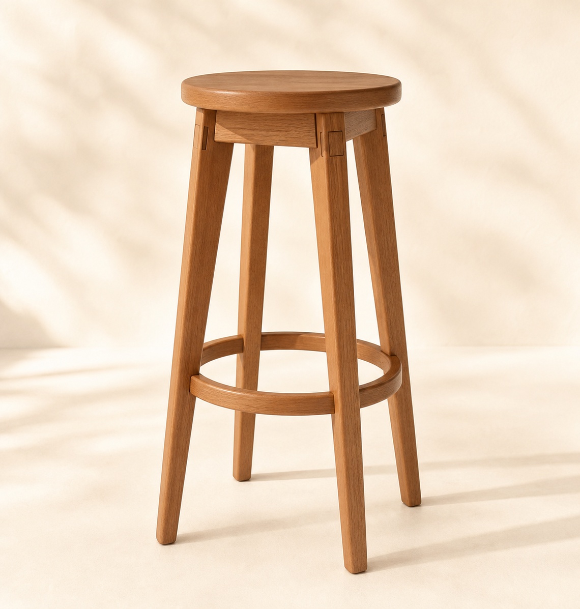 Wooden bar stool in kiln-dried beech